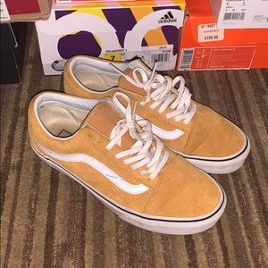 Mustard yellow vans old Skool